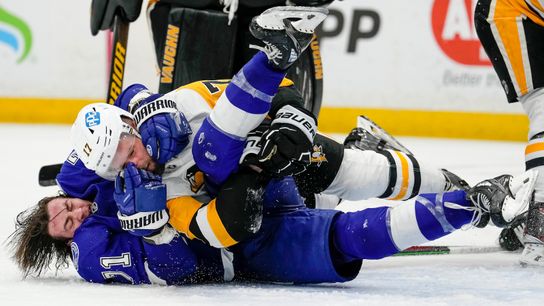 Penguins focus on 'playing between whistles' in emotion-filled win taken in Tampa, Fla. (Penguins)